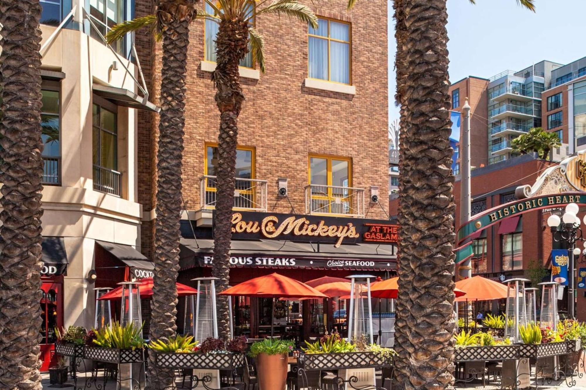 Hilton San Diego Gaslamp Quarter Exterior foto
